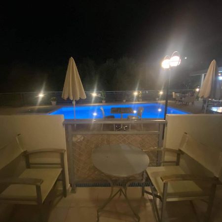 זקינטוס טאון Hotel Emilia מראה חיצוני תמונה