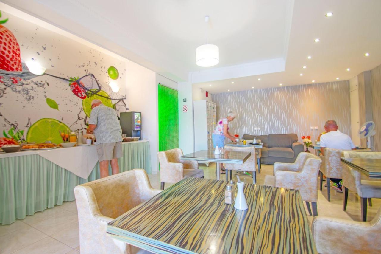 זקינטוס טאון Hotel Emilia מראה חיצוני תמונה