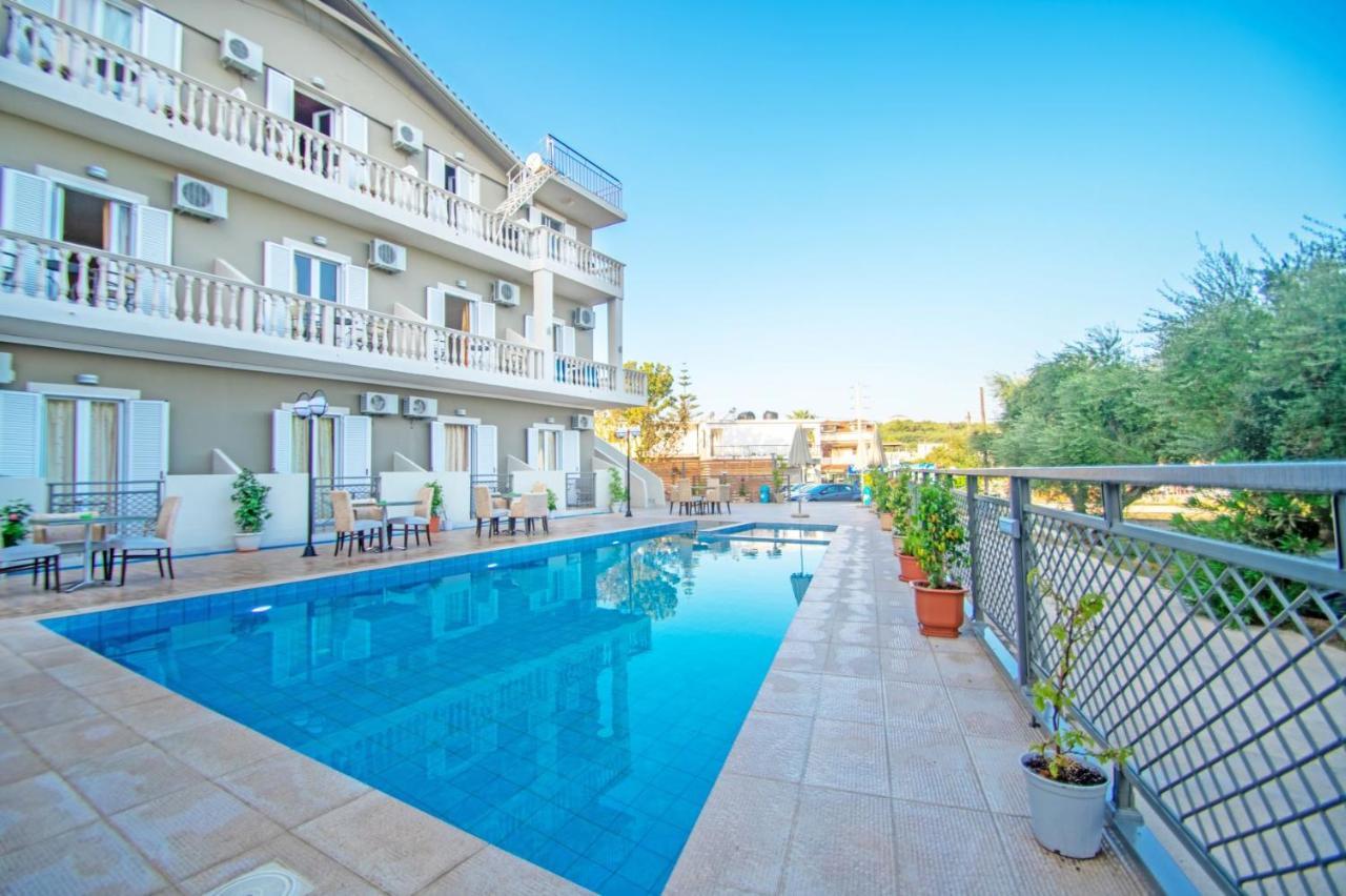 זקינטוס טאון Hotel Emilia מראה חיצוני תמונה