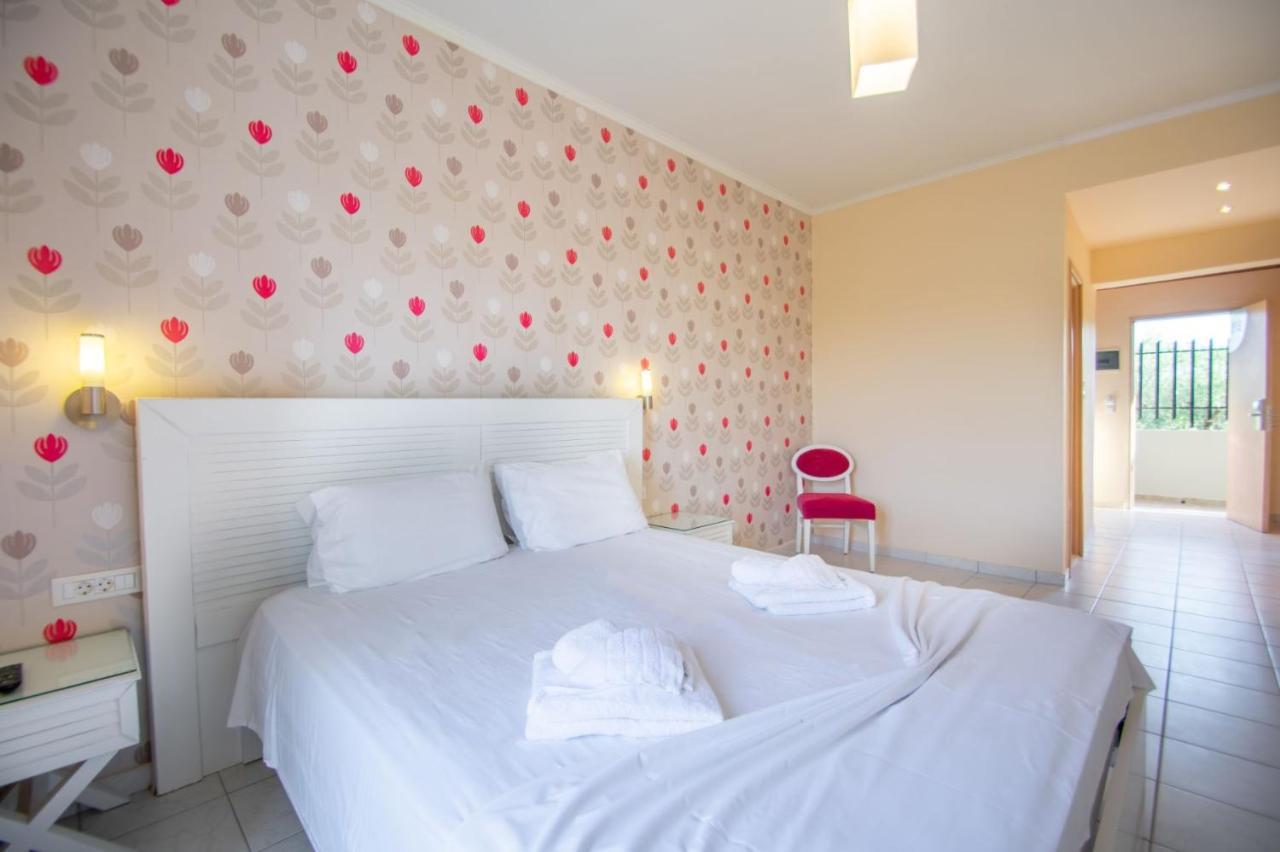 זקינטוס טאון Hotel Emilia מראה חיצוני תמונה