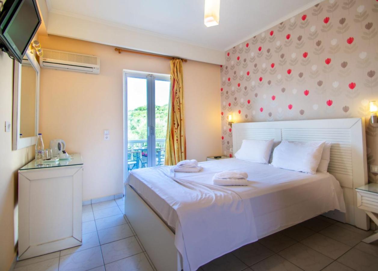 זקינטוס טאון Hotel Emilia מראה חיצוני תמונה